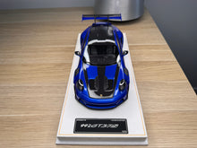Load image into Gallery viewer, Porsche 911 992 GT3RS - Metallic Blue - 1:18