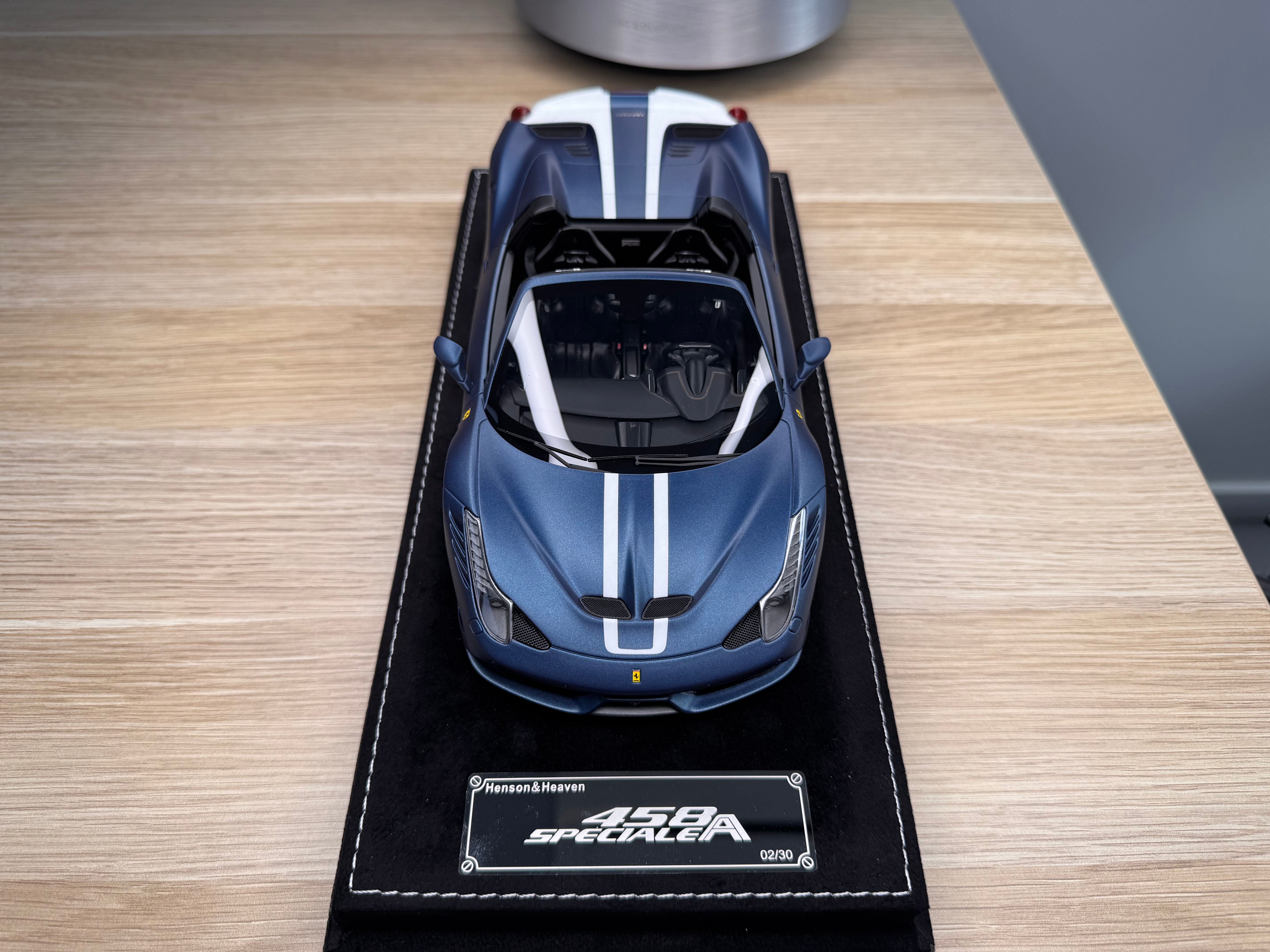Ferrari 458 Speciale Aperta - Abu Dhabi Blue matte - 1:18