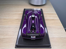 Load image into Gallery viewer, Koenigsegg CCX - Purple Carbon - 1:18