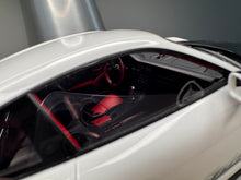 Load image into Gallery viewer, Porsche 911 GT2RSMR - White / Black - 1:18