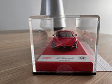 Load image into Gallery viewer, Alfa Romeo 33 Stradale - Red Villa D'Este - 1:43