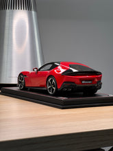 Load image into Gallery viewer, Ferrari 12 Cilindri - Rosso Magma LE99 - 1:18