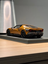 Load image into Gallery viewer, Alfa Romeo 33 Stradale - Ocra Black Interior - 1:18