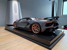 Load image into Gallery viewer, Lamborghini Aventador SVJ - Grigio Telesto - 1:18