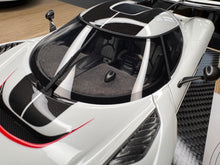 Load image into Gallery viewer, Koenigsegg Jesko - Crystal White - 1:18
