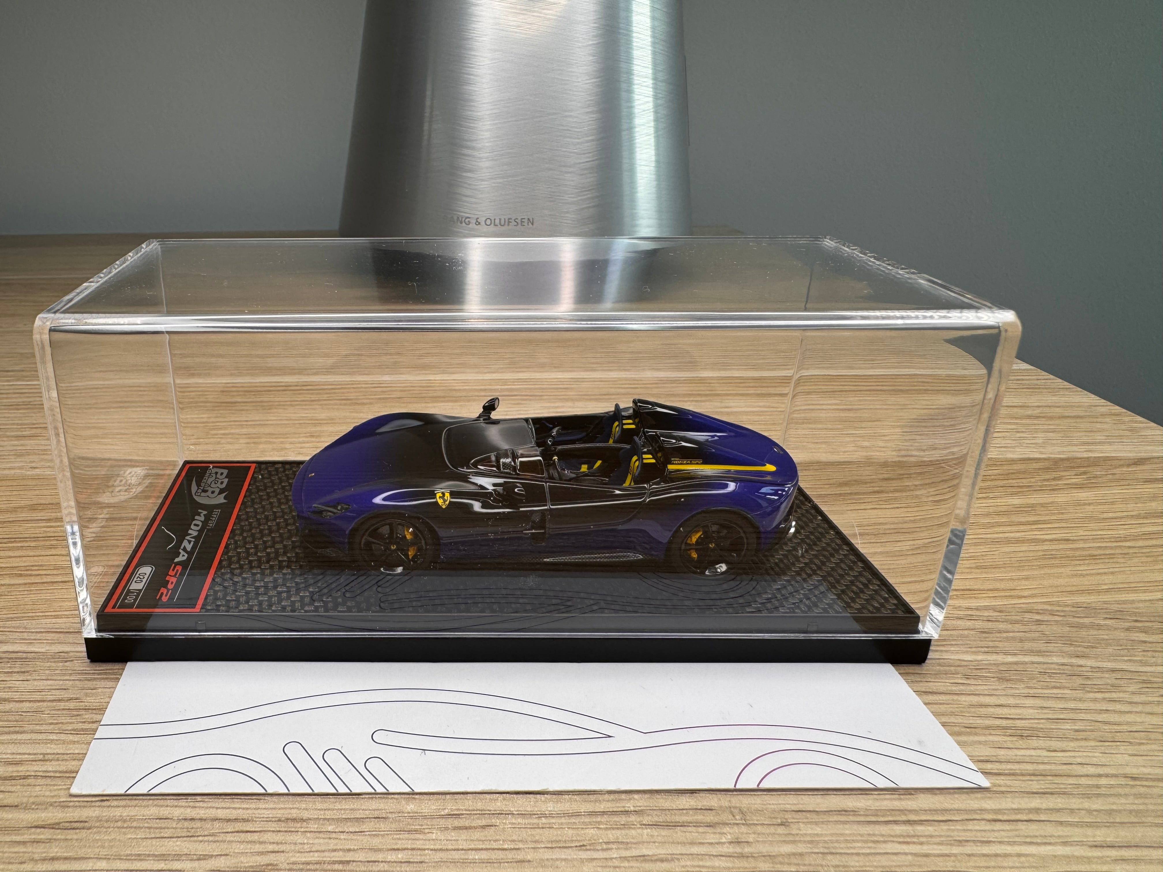 1:43 BBR FERRARI Monza SP2 Bleu Viery / Daytona Noir - Limité 100 Pcs. EUR 237,32 - FR 1:43 BBR FERRARI Monza SP2 Bleu Viery / Daytona Noir - Limité 100 Pcs. EUR 237,32 - FR