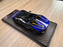Load image into Gallery viewer, Ferrari Monza SP2 - Blu Viery - New Black Daytona - 1:43