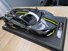 Load image into Gallery viewer, Lamborghini Revuelto - Grigio Telesto with Nero Noctis / Verde Scandal Livery - 1:18