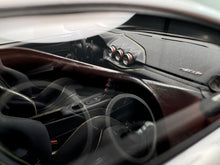 Load image into Gallery viewer, Ferrari F12tdf - Grigio Silverstone - 1:18
