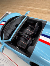 Load image into Gallery viewer, Ferrari 488 Pista Spider - Azzurro Laplata - 1:18