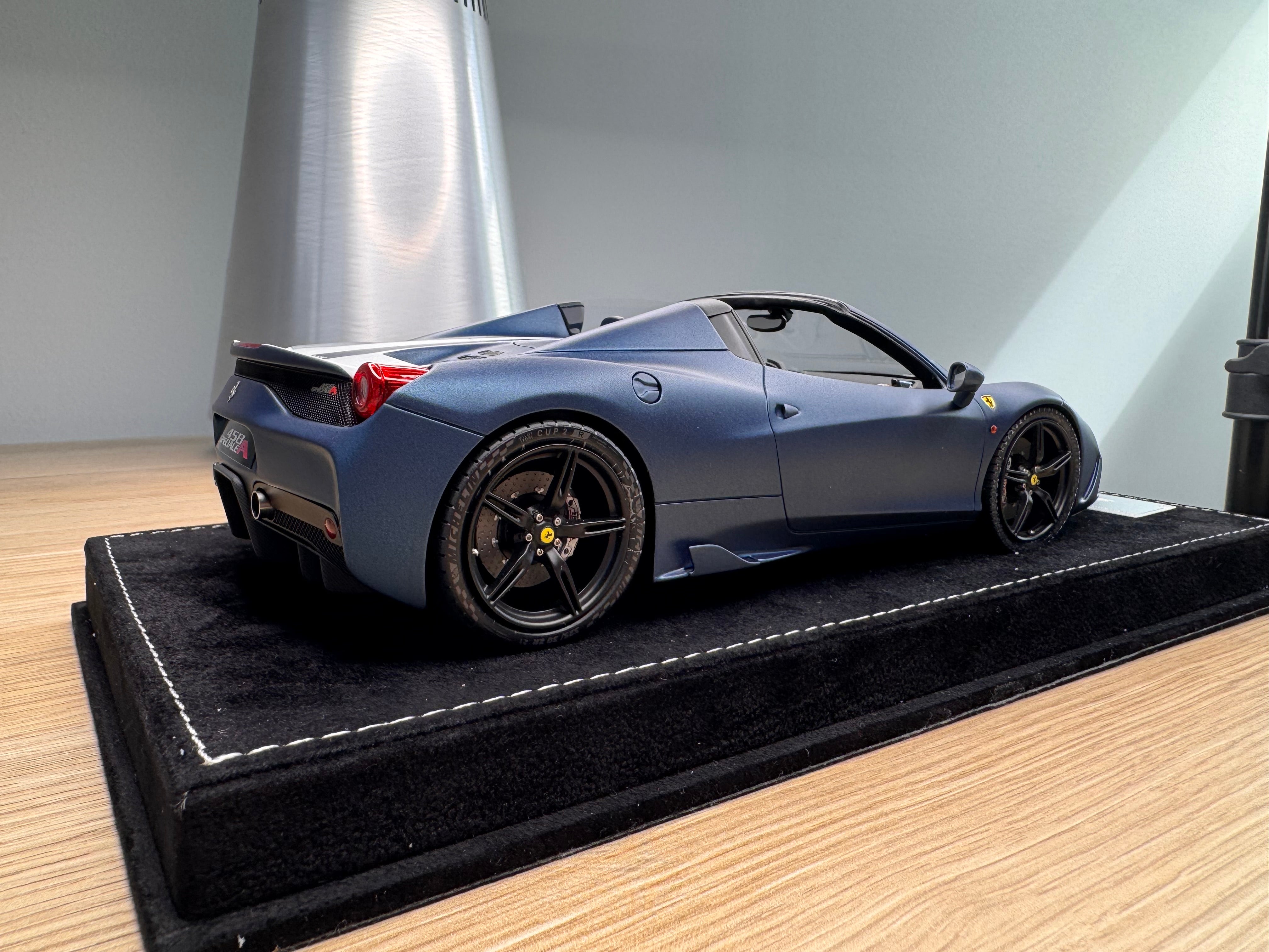 Ferrari 458 Speciale Aperta - Abu Dhabi Blue matte - 1:18