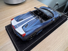 Load image into Gallery viewer, Ferrari 458 Speciale Aperta - Abu Dhabi Blue matte - 1:18