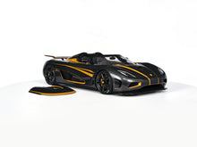 Load image into Gallery viewer, Koenigsegg Agera S - PMC Special Project Hundra carbon gold OPEN PARTS - 1:18