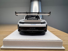 Load image into Gallery viewer, Porsche 911 992 GT3RS - Cement Grey - 1:18