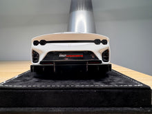 Load image into Gallery viewer, Ferrari 812 Competizione - Arcobaleno Lucido - 1:18