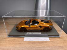 Load image into Gallery viewer, Alfa Romeo 33 Stradale - Ocra Black Interior - 1:18