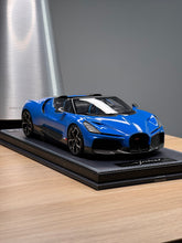 Load image into Gallery viewer, Bugatti Mistral - blue - 1:18