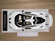 Load image into Gallery viewer, McLaren P1 - Silica White / Black - 1:18