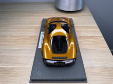 Load image into Gallery viewer, Alfa Romeo 33 Stradale - Ocra Black Interior - 1:18