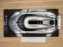 Load image into Gallery viewer, Koenigsegg Regera - Moon Silver with carbon wheels - 1:18