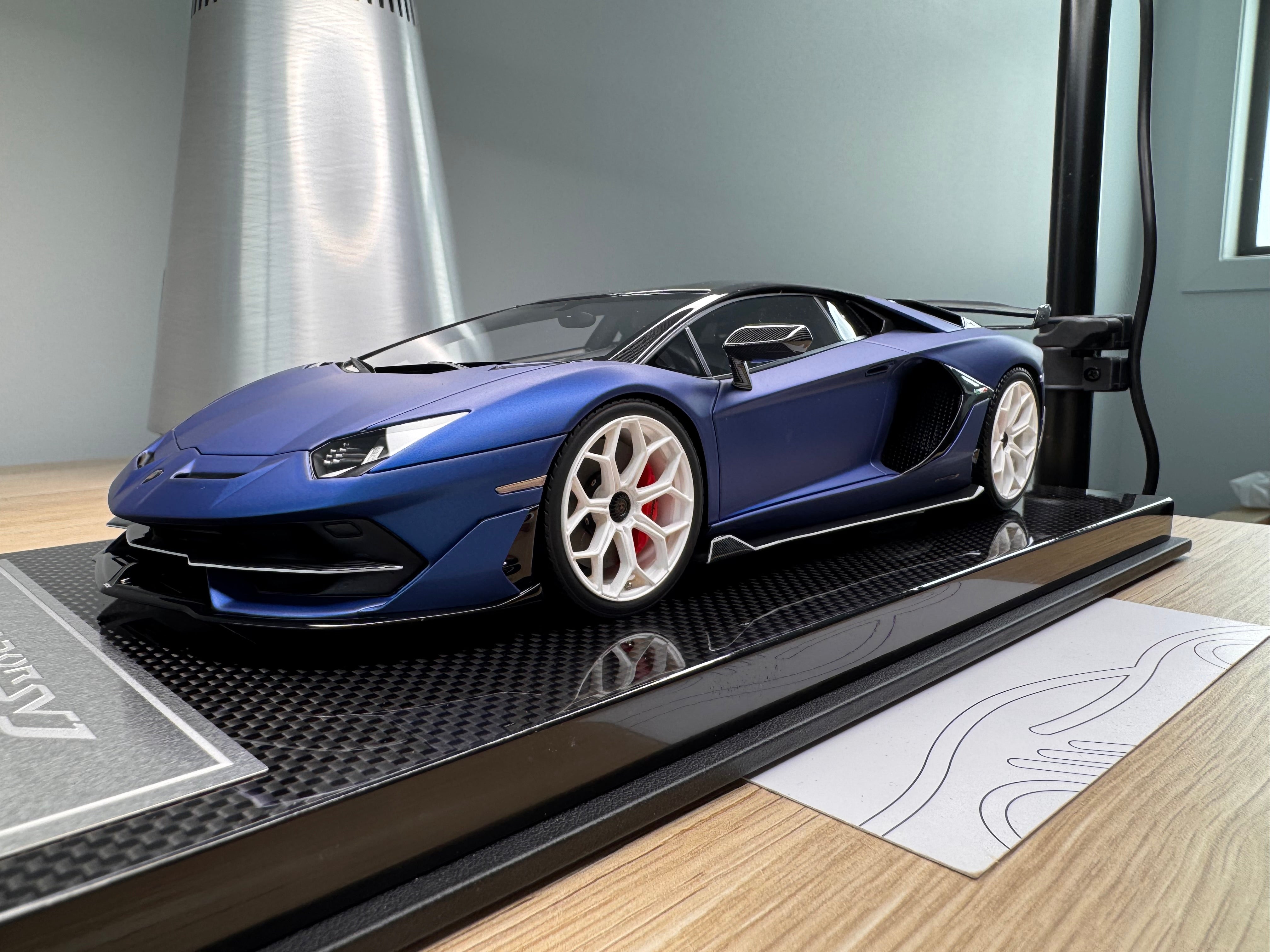 Lamborghini Aventador SVJ - Blu Emera - 1:18