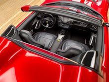 Load image into Gallery viewer, Ferrari 12 Cilindri Spider - Rosso Imola - 1:18