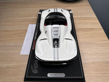 Load image into Gallery viewer, Ferrari Daytona SP3 - BBR Pearl White - 1:18