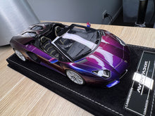 Load image into Gallery viewer, Lamborghini Aventador LP700-4 Roadster - Chameleon Purple - 1:18