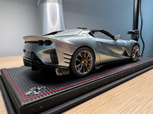 Load image into Gallery viewer, Ferrari 812 Competizione A - Grigio Coburn - 1:18