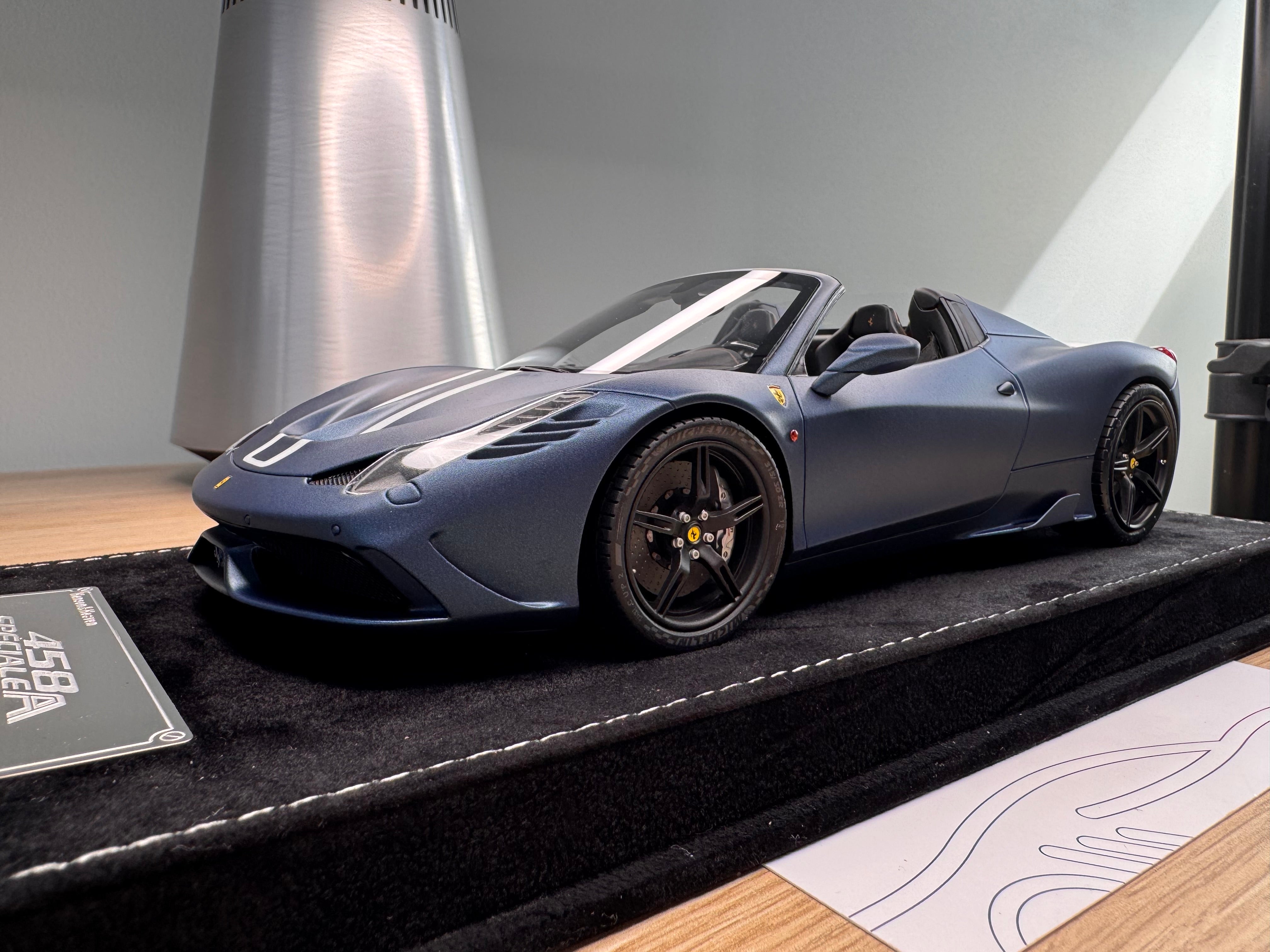Ferrari 458 Speciale Aperta - Abu Dhabi Blue matte - 1:18