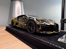Load image into Gallery viewer, Bugatti Divo - Black with Gold Stripes - 1:18