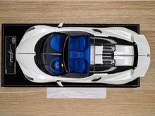 Load image into Gallery viewer, Bugatti Mistral - Pearl White - 1:18
