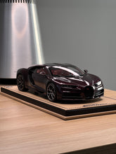 Load image into Gallery viewer, Bugatti Chiron Sky View - Red Carbon / Black - 1:18