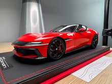 Load image into Gallery viewer, Ferrari 12 Cilindri - Rosso Scuderia - 1:18