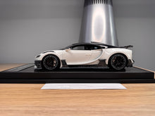 Load image into Gallery viewer, Bugatti Chiron 2.0 White with Luminous Blue - 1:18