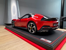 Load image into Gallery viewer, Ferrari 12 Cilindri - Rosso Imola - 1:18