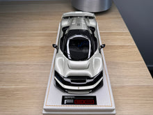 Load image into Gallery viewer, Ferrari F80 - Alluminio Lucido LE49 - 1:18