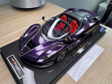 Load image into Gallery viewer, Ferrari LaFerrari Aperta - Viola Hong Kong 1 of 1 - 1:18