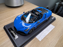Load image into Gallery viewer, Bugatti Mistral - blue - 1:18