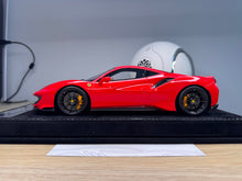Load image into Gallery viewer, Ferrari 488 Pista - Rosso Corsa - 1:18