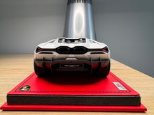 Load image into Gallery viewer, Lamborghini Revuelto - Bianco Siderale matte - 1:18