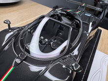 Load image into Gallery viewer, Pagani Zonda Cinque Roadster - Black / Carbon - 1:18