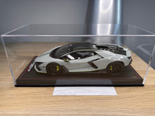 Load image into Gallery viewer, Lamborghini Revuelto - Grigio Haiti - 1:18