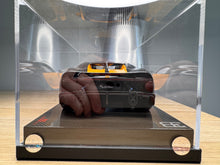 Load image into Gallery viewer, Bugatti Chiron Super Sport - Nocturne / Yellow - 1:18