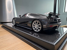 Load image into Gallery viewer, Koenigsegg CCXR - Black Carbon - 1:18