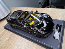 Load image into Gallery viewer, Bugatti Mistral - launch black - 1:18