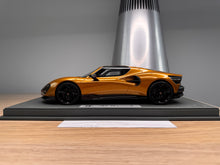 Load image into Gallery viewer, Alfa Romeo 33 Stradale - Ocra Black Interior - 1:18