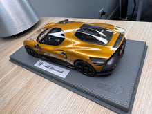 Load image into Gallery viewer, Alfa Romeo 33 Stradale - Ocra Black Interior - 1:18