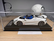 Load image into Gallery viewer, Bugatti Mistral - Pearl White - 1:18