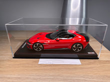 Load image into Gallery viewer, Ferrari 12 Cilindri - Rosso Corsa - 1:18
